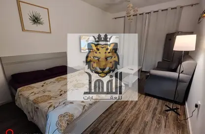 شقة - 1 حمام للايجار في مساكن كورنيش عجمان - طريق كورنيش عجمان - عجمان