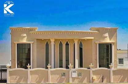Townhouse - 4 Bedrooms - 6 Bathrooms for sale in Al Hooshi Villas - Hoshi - Al Badie - Sharjah