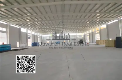 Warehouse - Studio - 2 Bathrooms for rent in Umm Al Thuoob - Umm Al Quwain