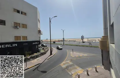 Apartment - 2 Bedrooms - 2 Bathrooms for rent in Corniche Tower - Ajman Corniche Road - Ajman