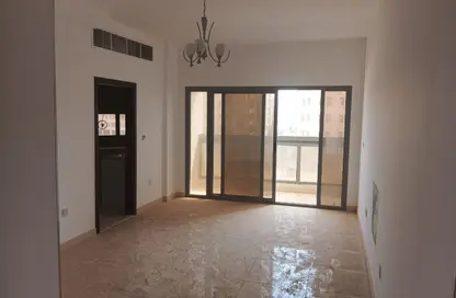 شقة - 2 غرف نوم - 2 حمامات للايجار في العالية - عجمان