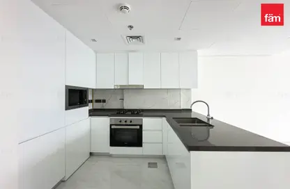 Apartment - 1 Bedroom - 2 Bathrooms for sale in Samana Park Views - Arjan - Dubai
