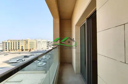Apartment - 3 Bedrooms - 2 Bathrooms for rent in Rawdhat - Airport Road - Abu Dhabi