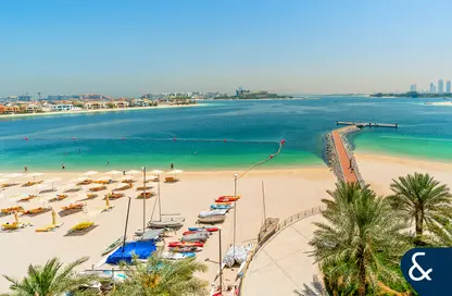 Apartment - 3 Bedrooms - 3 Bathrooms for sale in Tanzanite - Tiara Residences - Palm Jumeirah - Dubai