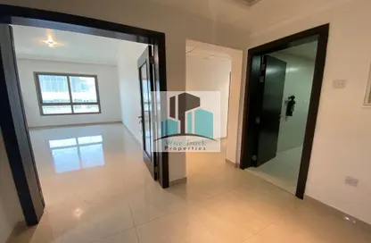 شقة - 2 غرف نوم - 2 حمامات للايجار في برج الدانة - دانة بو ظبي - أبوظبي