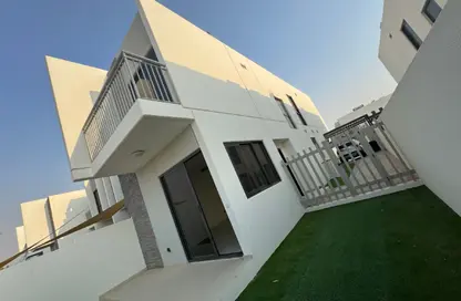 Townhouse - 3 Bedrooms - 4 Bathrooms for sale in Zinnia - Damac Hills 2 - Dubai