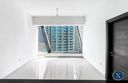 Apartment - 1 Bedroom - 2 Bathrooms for rent in Silverene Tower B - Silverene - Dubai Marina - Dubai