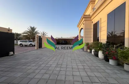 Villa - Studio - 7 Bathrooms for rent in Al Manara - Dubai