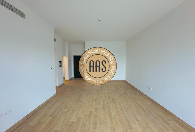 Apartment - 3 Bedrooms - 2 Bathrooms for rent in Expo Village Residences 4A - Expo Village Residences - Expo City - Dubai