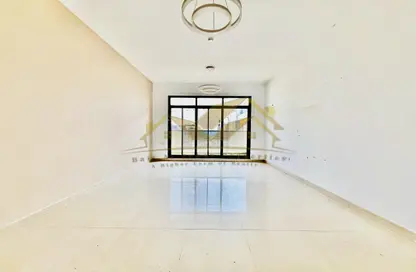 Apartment - 2 Bedrooms - 3 Bathrooms for rent in Jumeirah Garden City - Al Satwa - Dubai