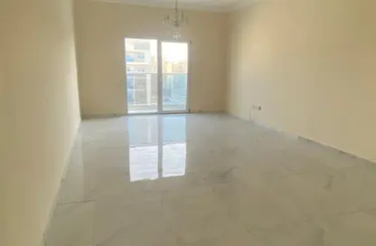 Apartment - 2 Bedrooms - 2 Bathrooms for rent in Al Jurf 2 - Al Jurf - Ajman Downtown - Ajman