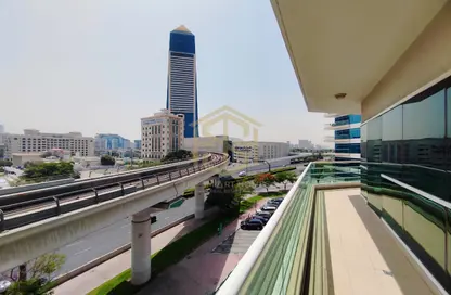 Apartment - 2 Bedrooms - 2 Bathrooms for rent in Emerald Oud Metha - Oud Metha - Bur Dubai - Dubai