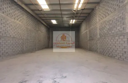 مستودع - استوديو - 1 حمام للايجار في الصجعة الصناعية - آلصجعه - الشارقة