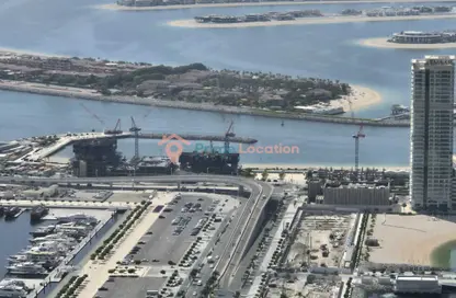Apartment - 2 Bedrooms - 3 Bathrooms for sale in Seapoint - EMAAR Beachfront - Dubai Harbour - Dubai