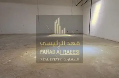 مستودع - استوديو - 2 حمامات للايجار في أم الثعوب - أم القيوين