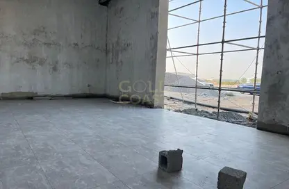 Show Room - Studio for rent in Umm Al Thuoob - Umm Al Quwain
