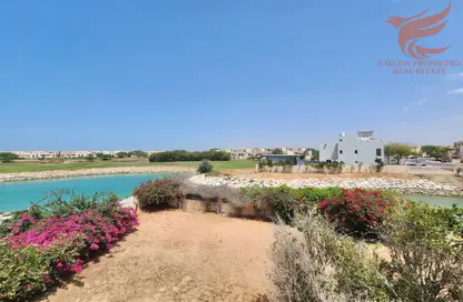 Townhouse - 5 Bedrooms - 6 Bathrooms for rent in Bayti Townhouses - Al Hamra Village - Ras Al Khaimah