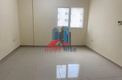 Apartment - 1 Bedroom - 2 Bathrooms for rent in Al Mamzar - Sharjah - Sharjah
