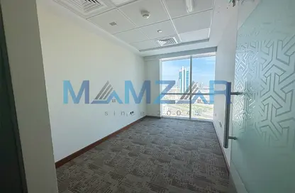 Empty Room image for: Office Space - Studio - 4 Bathrooms for rent in Al Nahyan - Abu Dhabi, Image 1