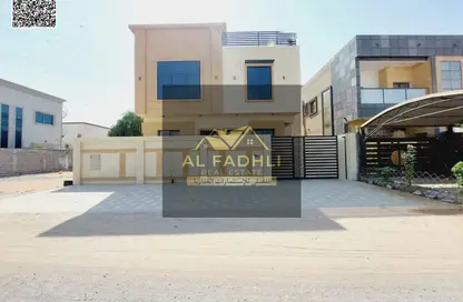 فيلا - 5 غرف نوم - 6 حمامات للايجار في الحليو 2 - الحليو - عجمان