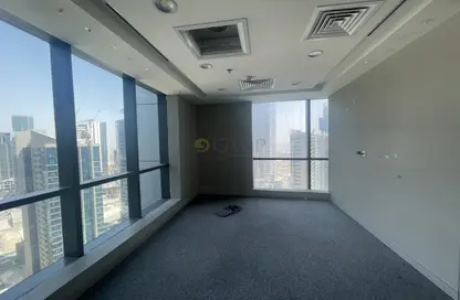 Office Space - Studio - 1 Bathroom for rent in The Regal Tower - Business Bay - Dubai