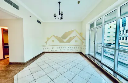 شقة - 2 غرف نوم - 3 حمامات للايجار في السلام رزيدنس - منخول - بر دبي - دبي