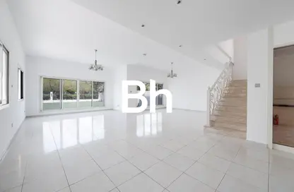 Villa - 4 Bedrooms - 5 Bathrooms for rent in Nakheel Villas - Jumeirah Village Circle - Dubai