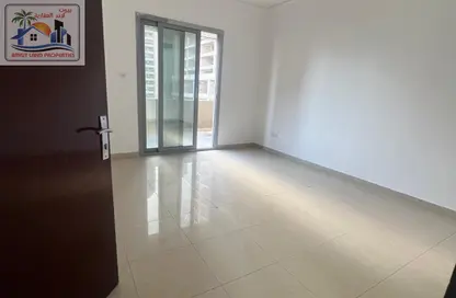 Apartment - 3 Bedrooms - 3 Bathrooms for rent in Al Majaz 2 - Al Majaz - Sharjah