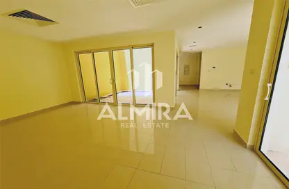 Empty Room image for: Townhouse - 3 Bedrooms - 4 Bathrooms for rent in Khannour Community - Al Raha Gardens - Abu Dhabi, Image 1