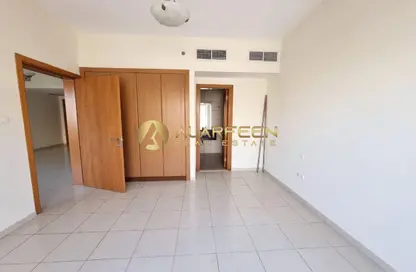 Apartment - 1 Bedroom - 2 Bathrooms for rent in Gardenia 2 - Emirates Gardens 1 - Jumeirah Village Circle - Dubai