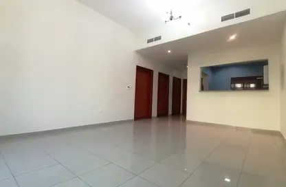 شقة - غرفة نوم - 2 حمامات للايجار في 6 لا فيستا ريزيدنس - لا فيستا - واحة دبي للسيليكون - دبي