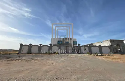 Villa - 4 Bedrooms - 5 Bathrooms for rent in Al Riffa - Ras Al Khaimah