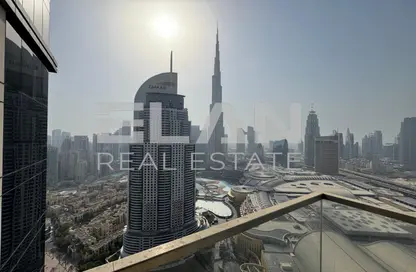 Apartment - 3 Bedrooms - 4 Bathrooms for sale in Boulevard Point - Downtown Dubai - Dubai