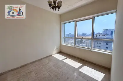 شقة - 3 غرف نوم - 2 حمامات للايجار في شارع التعاون - التعاون - الشارقة