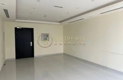Office Space - Studio for rent in Tamani Art Tower - Business Bay - Dubai