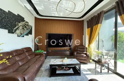 فيلا - 4 غرف نوم - 6 حمامات للايجار في غرب الفرجان - الفرجان - دبي