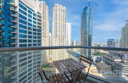 Apartment - 1 Bedroom - 2 Bathrooms for rent in Fairfield Tower - Park Island - Dubai Marina - Dubai