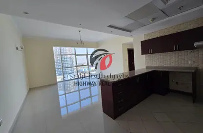 Apartment - 2 Bedrooms - 2 Bathrooms for rent in Oasis Tower 1 - Dubai Sports City - Dubai Apartment - 2 Bedrooms - 2 Bathrooms for rent in Oasis Tower 1 - Dubai Sports City - Dubai