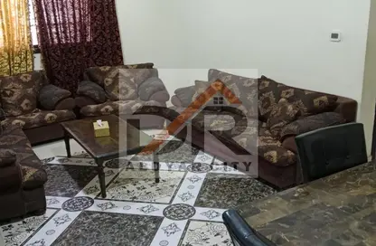 شقة - غرفة نوم - 2 حمامات للايجار في مساكن كورنيش عجمان - طريق كورنيش عجمان - عجمان