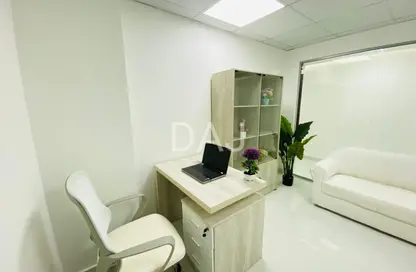 Office Space - Studio - 1 Bathroom for rent in Silver Home Building - Hor Al Anz - Deira - Dubai