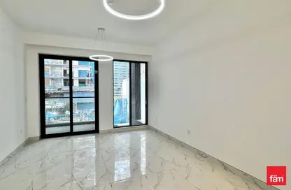Apartment - 1 Bedroom - 2 Bathrooms for sale in Lumina Vista Residences - Jumeirah Village Circle - Dubai