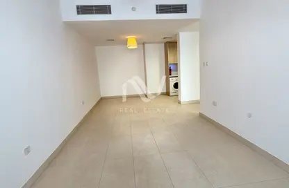 Apartment - 1 Bedroom - 2 Bathrooms for rent in Al Zeina - Al Raha Beach - Abu Dhabi
