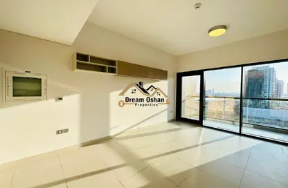 Apartment - Studio - 1 Bathroom for rent in Al Waleed Garden 2 - Al Waleed Garden - Al Jaddaf - Dubai