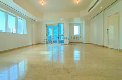 Empty Room image for: Apartment - 3 Bedrooms - 6 Bathrooms for rent in Khalidiya Street - Al Khalidiya - Abu Dhabi, Image 1
