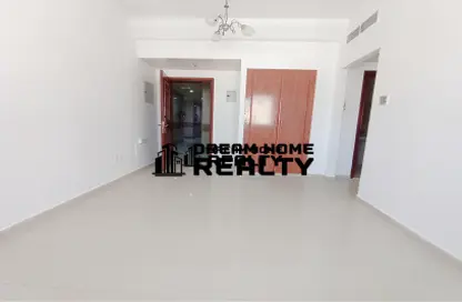 Apartment - 1 Bedroom - 1 Bathroom for rent in Al Hafeet Tower - Al Khan - Sharjah