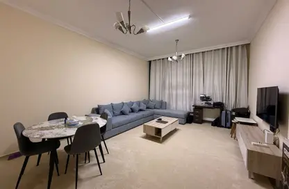 Apartment - 1 Bedroom - 2 Bathrooms for sale in Al Rashidiya Towers - Ajman Downtown - Ajman