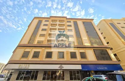 شقة - 3 غرف نوم - 3 حمامات للايجار في بناية مويليح 3 - مويلح - الشارقة