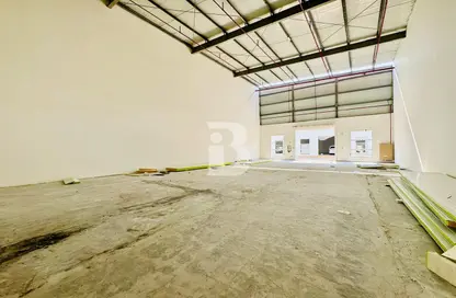 Warehouse - Studio for rent in Al Quoz Industrial Area - Al Quoz - Dubai