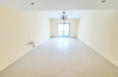 Apartment - 2 Bedrooms - 3 Bathrooms for rent in Manazil Tower 2 - Al Taawun Street - Al Taawun - Sharjah