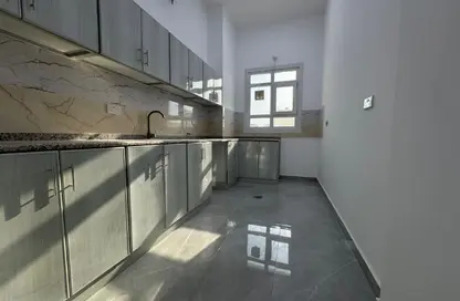 Apartment - 2 Bedrooms - 3 Bathrooms for rent in Madinat Al Riyad - Abu Dhabi
